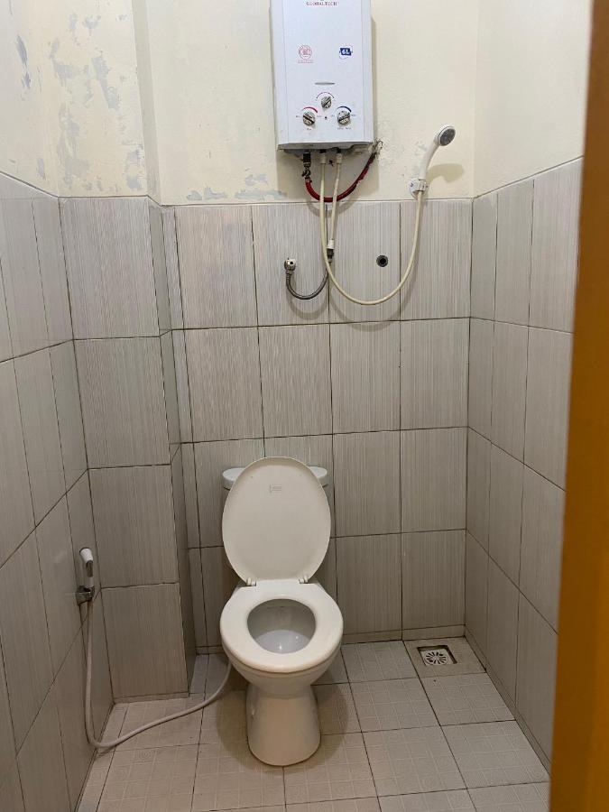 Hotel Puspa Sari Киатер Екстериор снимка